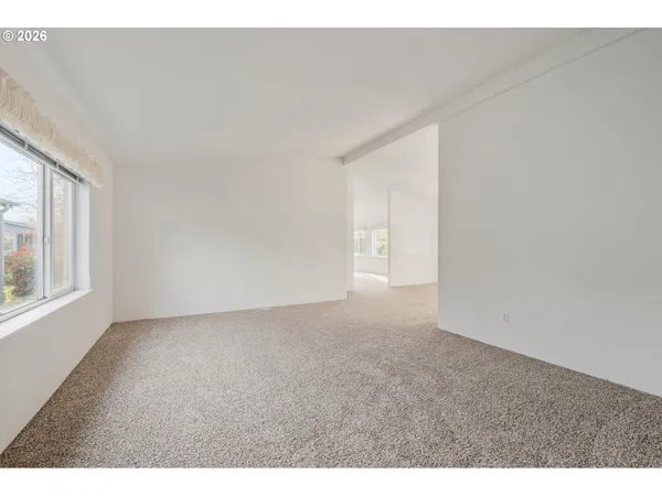 $139,000 | 4055 Royal Avenue, Unit 30, Eugene, OR 97402