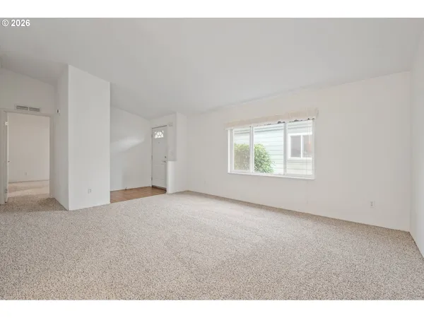 $139,000 | 4055 Royal Avenue, Unit 30, Eugene, OR 97402