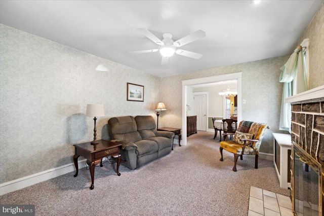 $331,900 | 613 Furlong Avenue, Havertown, PA 19083