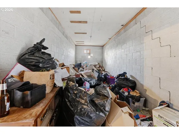 $320,000 | 4429 Oak Road, Ontario, OR 97914