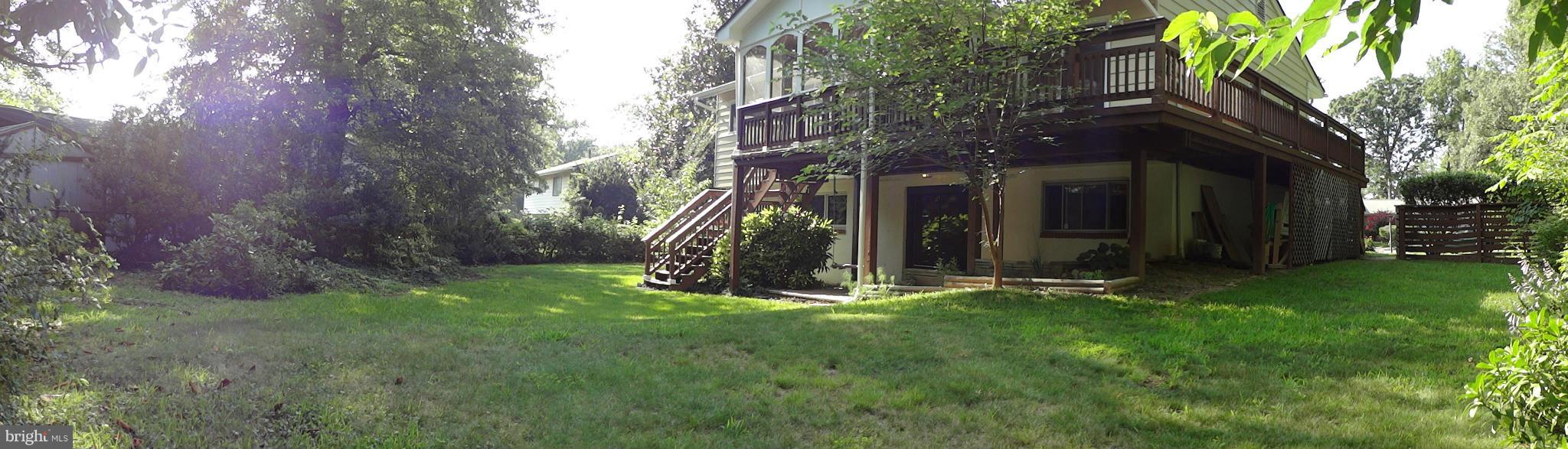 6419 Deepford Street Springfield, VA 22150 - Photo 3 of 30 Exterior (Rear)
