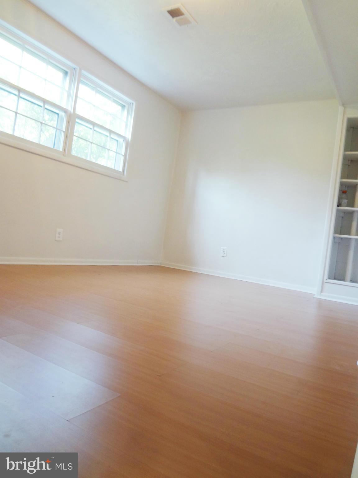 6419 Deepford Street Springfield, VA 22150 - Photo 28 of 30 Bedroom