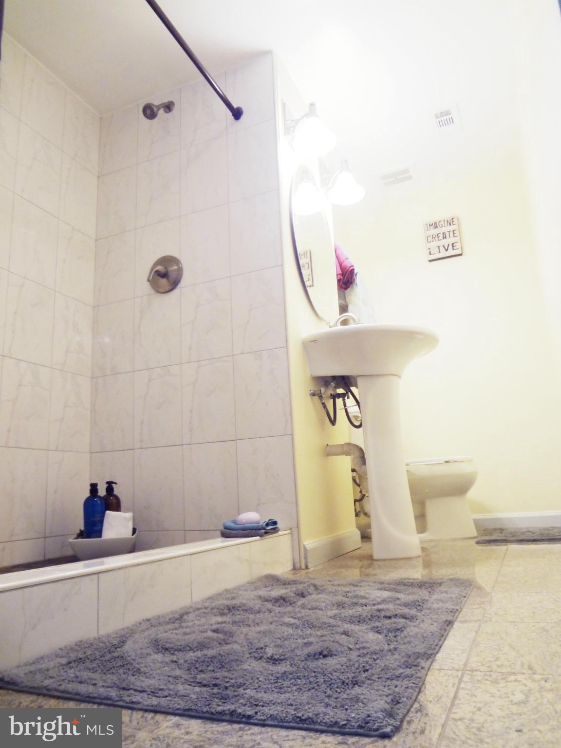 6419 Deepford Street Springfield, VA 22150 - Photo 29 of 30 Bath