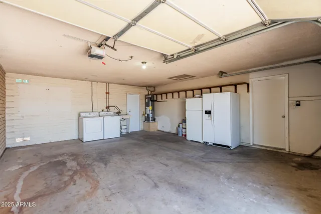 $2,300 | 1905 East Cairo Drive, Tempe, AZ 85282