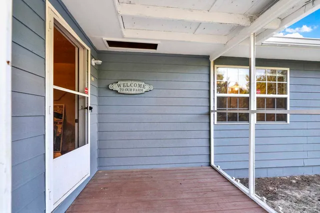 a view of front door and porch