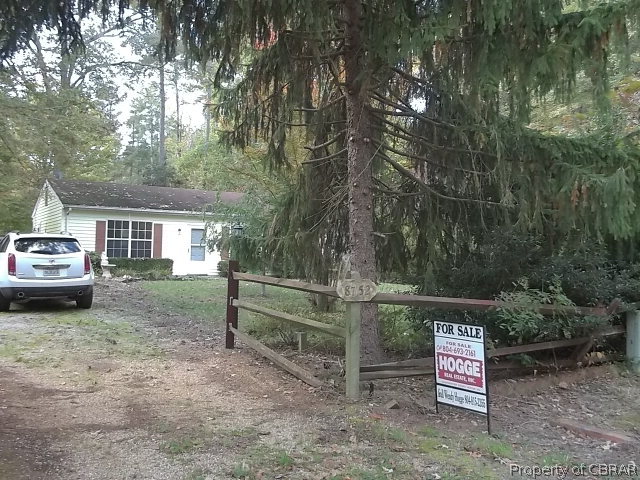 8752 Marlfield Road Gloucester, VA 23061 - Photo 17 of 17