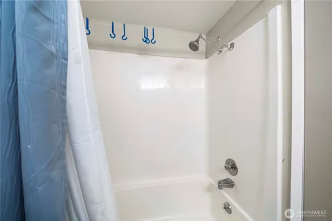 $290,000 | 74 Erste Street, Unit 1205, Snoqualmie Pass, WA 98068