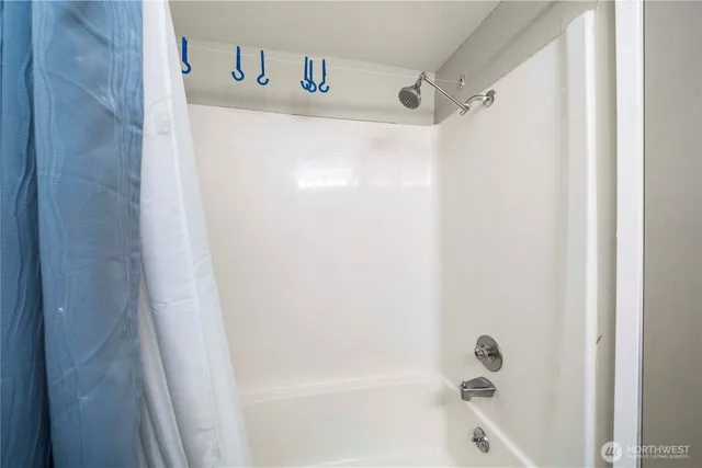 $290,000 | 74 Erste St Bend, Unit 1205, Snoqualmie Pass, WA 98068