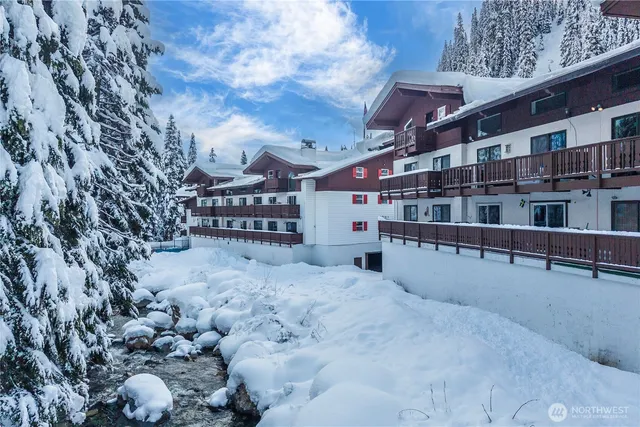 $290,000 | 74 Erste St Bend, Unit 1205, Snoqualmie Pass, WA 98068