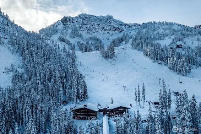 $290,000 | 74 Erste St Bend, Unit 1205, Snoqualmie Pass, WA 98068