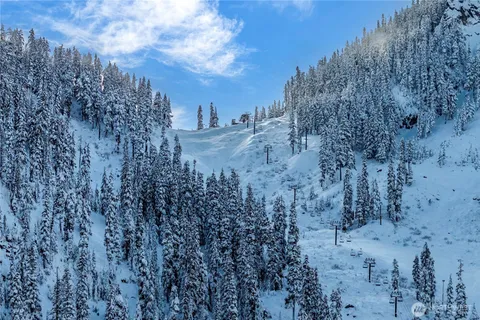 $290,000 | 74 Erste Street, Unit 1205, Snoqualmie Pass, WA 98068