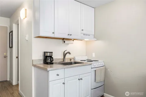 $290,000 | 74 Erste Street, Unit 1205, Snoqualmie Pass, WA 98068