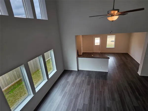 $2,300 | 3414 Riverside Glen Lane, Richmond, TX 77469