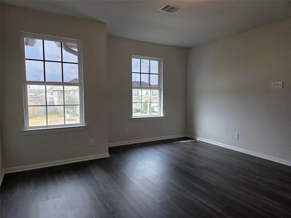 $2,300 | 3414 Riverside Glen Lane, Richmond, TX 77469