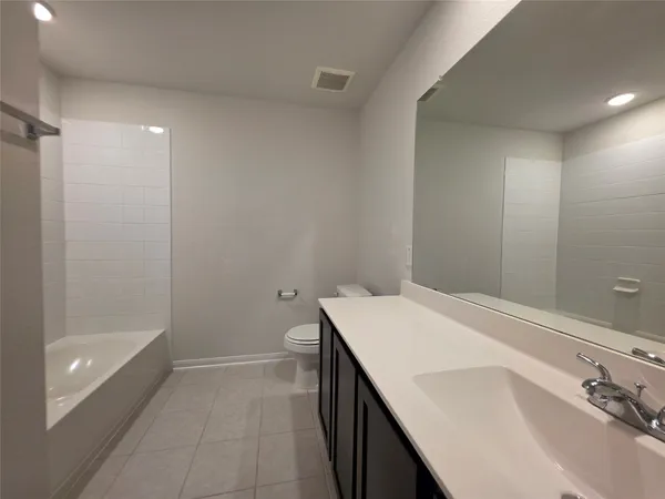 $2,300 | 3414 Riverside Glen Lane, Richmond, TX 77469