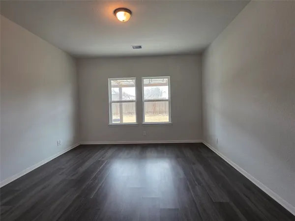 $2,300 | 3414 Riverside Glen Lane, Richmond, TX 77469