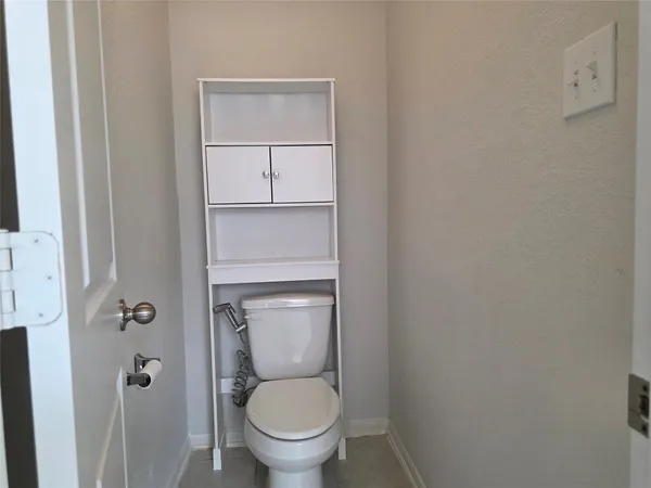 $2,300 | 3414 Riverside Glen Lane, Richmond, TX 77469