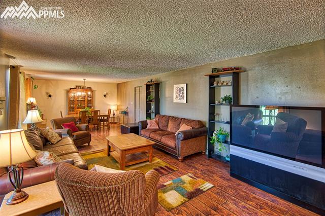 5235 Brady Road Colorado Springs, CO 80915 - Photo 11 of 34
