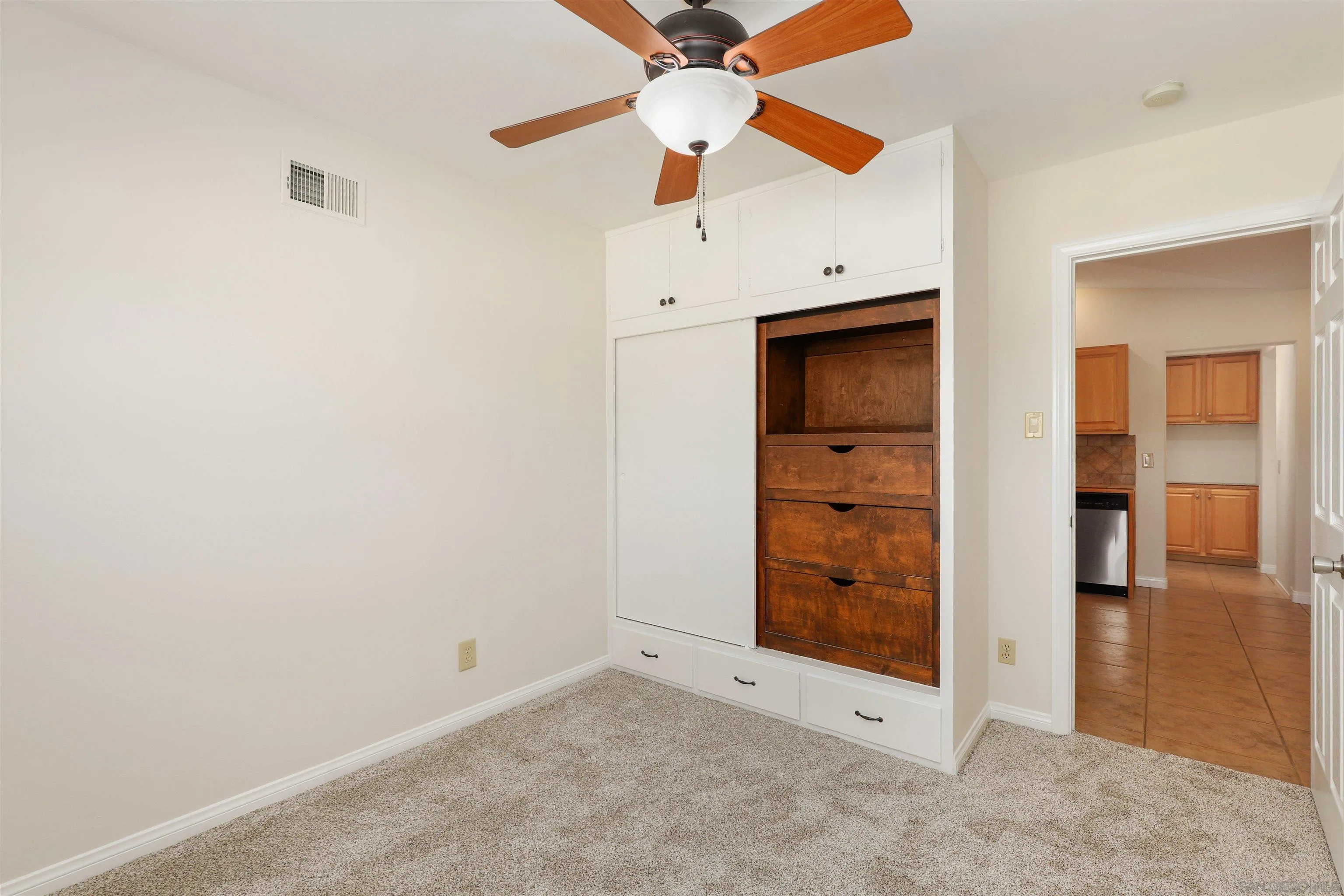 115 Unity Way Vista, CA 92083 - Photo 17 of 25 Gallery Image 17