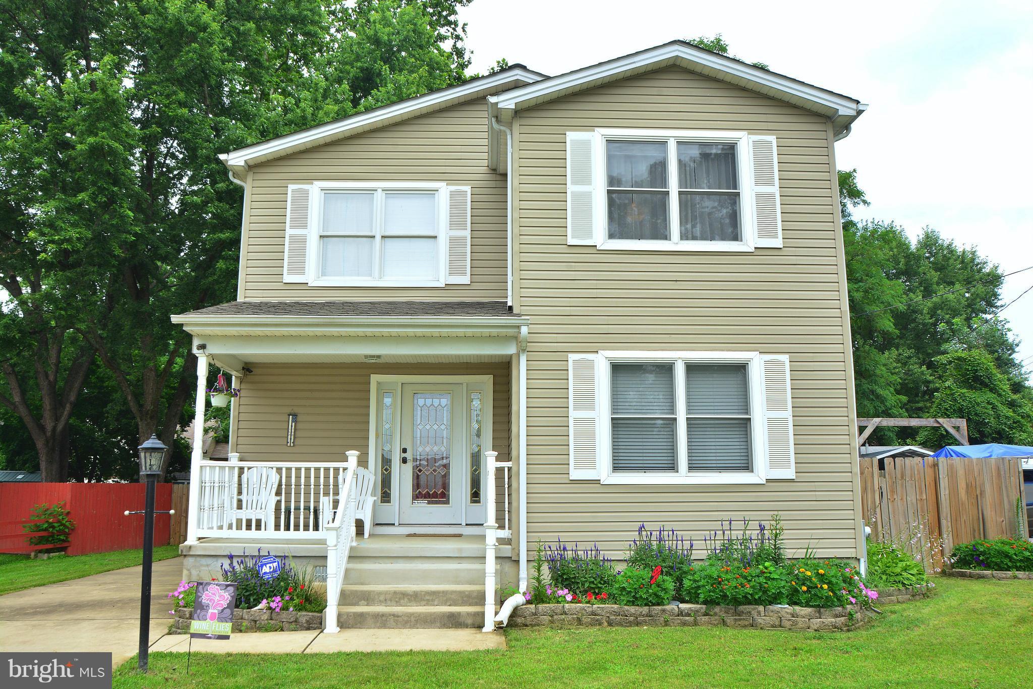 168 Riverside Road Baltimore, MD 21221 - Photo 1 of 30 Exterior (Front)
