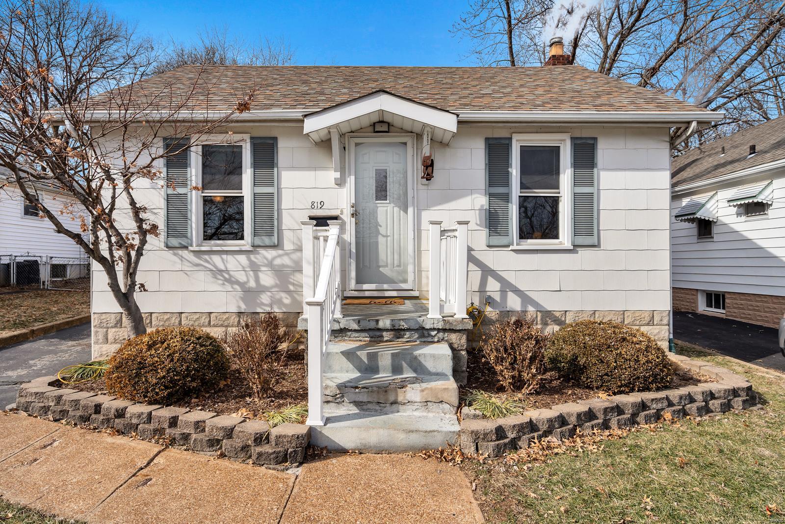 819 Reed Avenue St. Louis, MO 63125 - Photo 1 of 17 Gallery Image 1