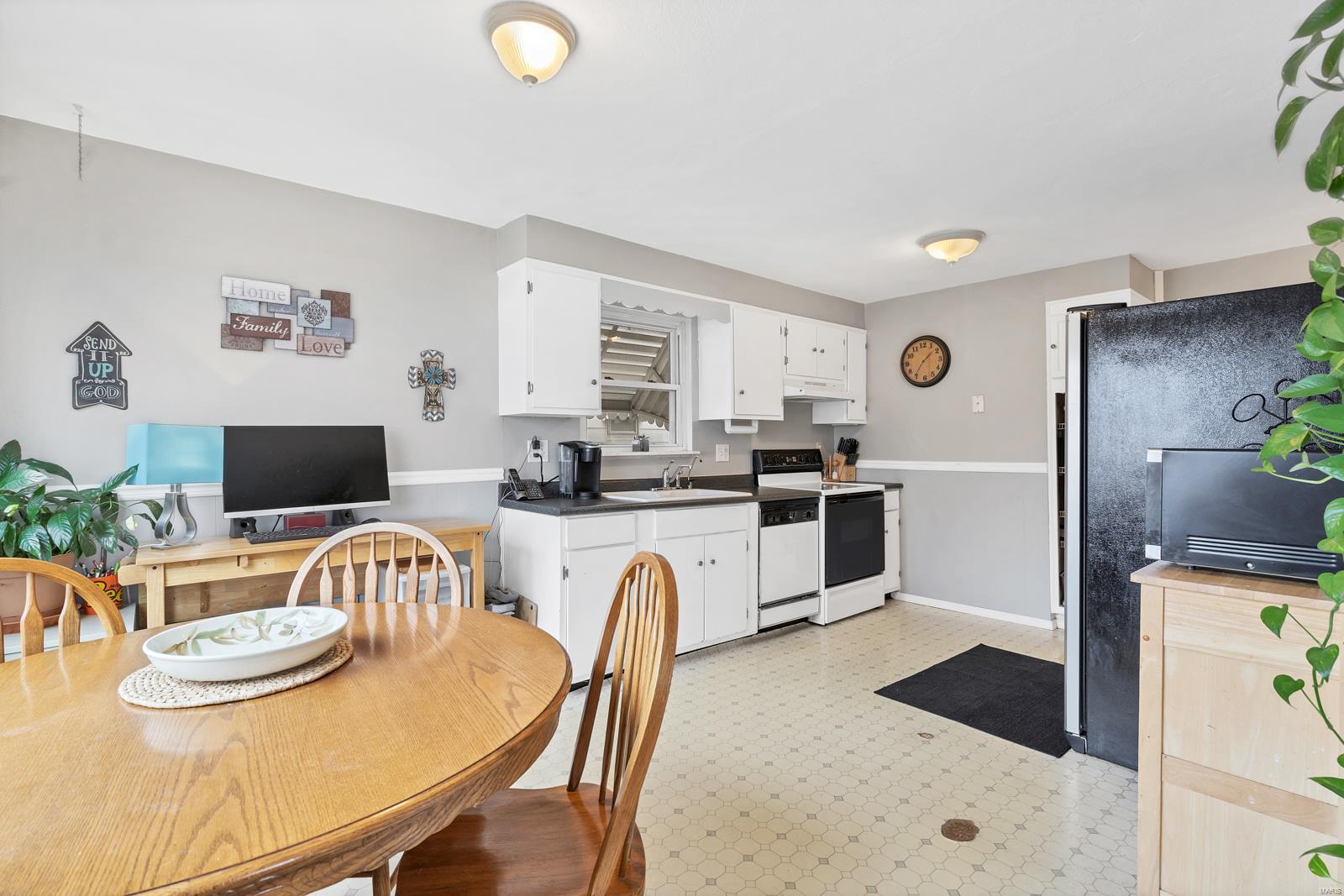 819 Reed Avenue St. Louis, MO 63125 - Photo 8 of 17 Gallery Image 8