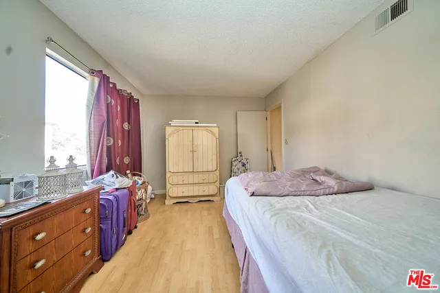 $689,000 | 219 North Isabel Street, Unit 5, Glendale, CA 91206