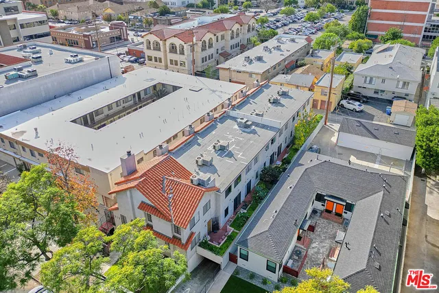 $689,000 | 219 North Isabel Street, Unit 5, Glendale, CA 91206
