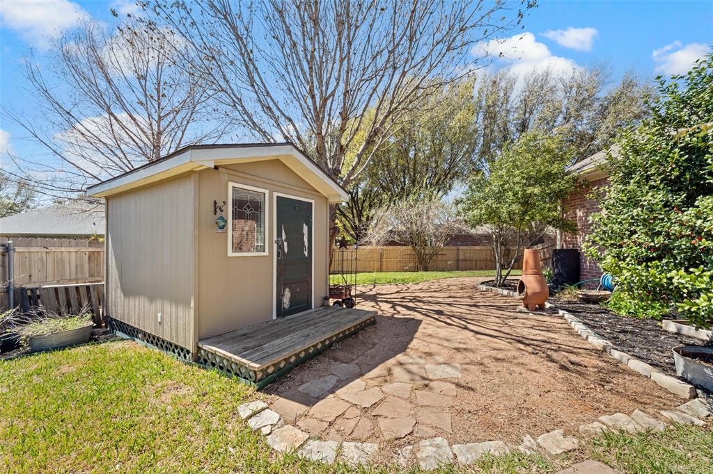 202 Daybreak Way Waco, TX 76657 - Photo 32 of 35