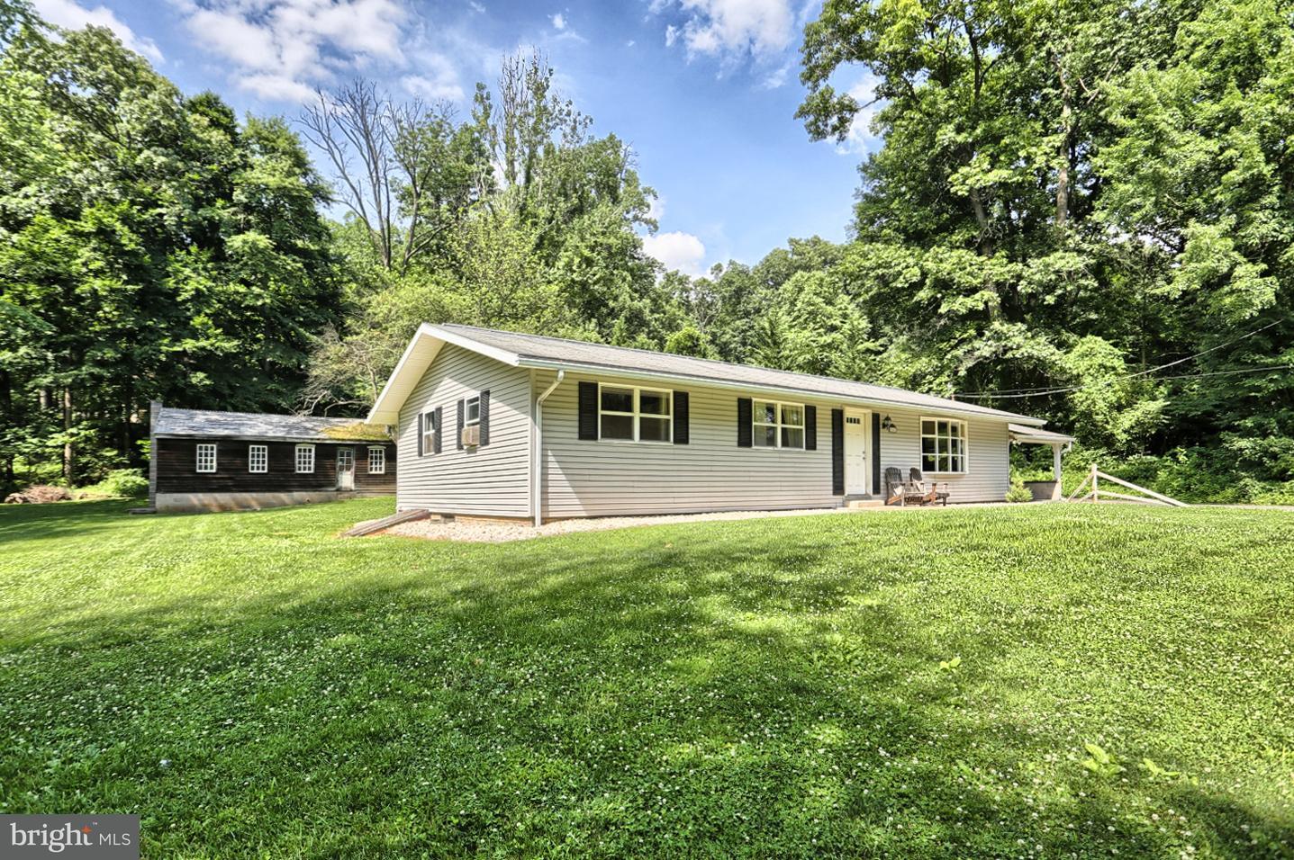 41 Furnace Hill Road Elizabethtown, PA 17022 - Photo 3 of 22 Gallery Image 3