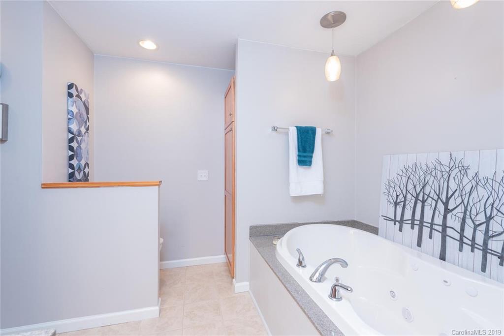 43 Kirby Road Asheville, NC 28806 - Photo 21 of 29