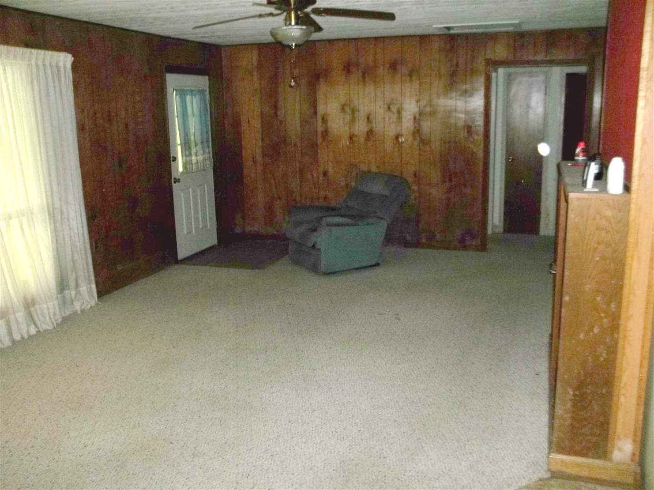 3705 East Gallimore Road Bloomfield, IN 47424 - Photo 5 of 6