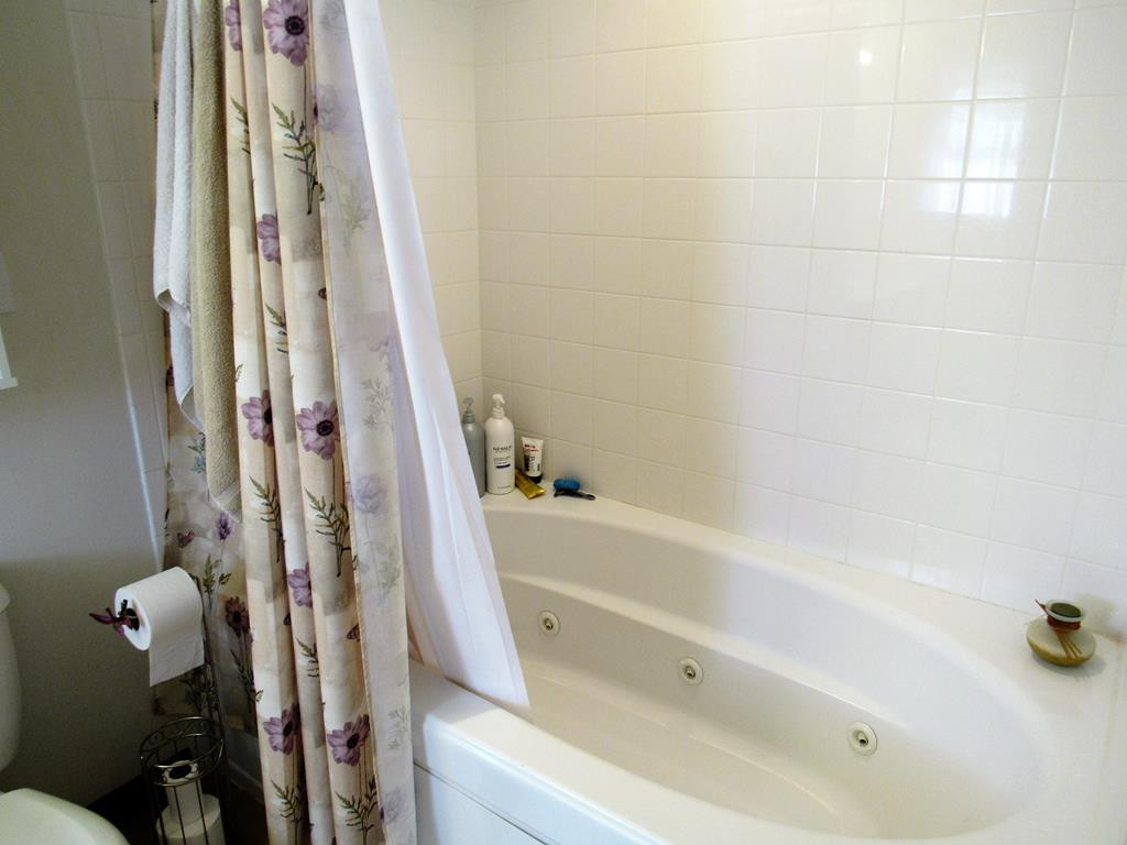 393 Stafford Road Plattsburgh, NY 12901 - Photo 14 of 40 Gallery Image 14