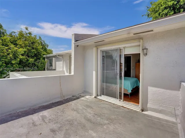 $3,300 | 8662 Bridle Path Court, Unit 115A, Davie, FL 33328