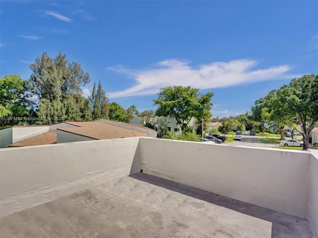 $3,300 | 8662 Bridle Path Court, Unit 115A, Davie, FL 33328