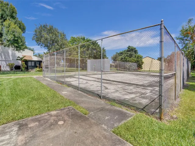 $3,300 | 8662 Bridle Path Court, Unit 115A, Davie, FL 33328