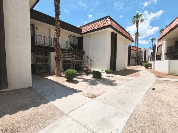 $1,775 | 1405 Vegas Valley Drive, Unit 298, Las Vegas, NV 89169
