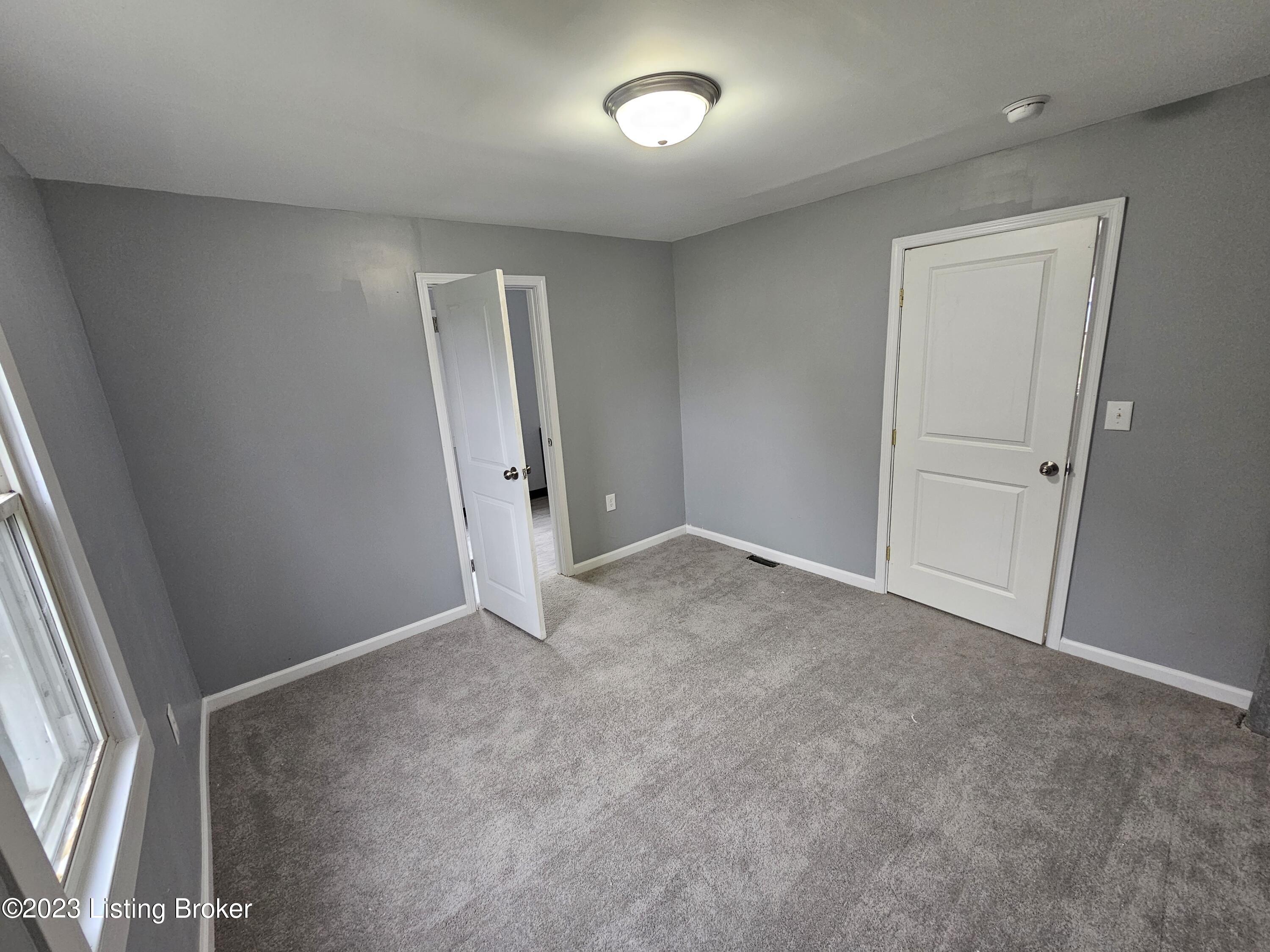 6510 Wood Road Louisville, KY 40258 - Photo 14 of 35 20230416_125204