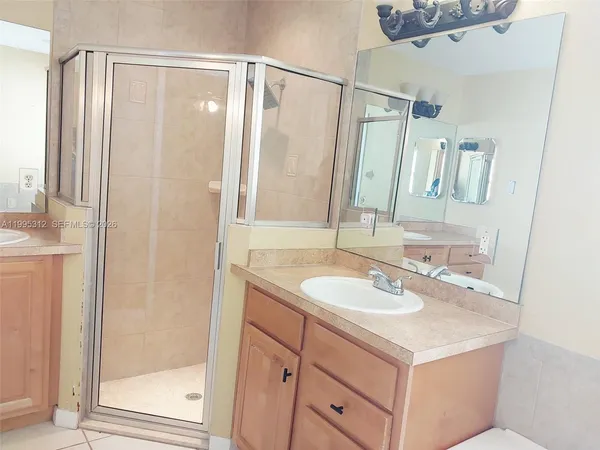 $2,200 | 4031 Santa Barbara Drive, Sebring, FL 33875