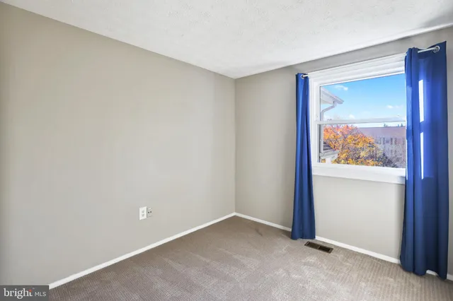 $4,300 | 10622 Cavalcade Street, Great Falls, VA 22066