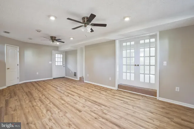 $4,300 | 10622 Cavalcade Street, Great Falls, VA 22066