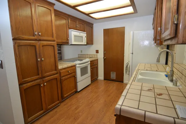 $469,900 | 4612 Little Creek Drive, Modesto, CA 95355