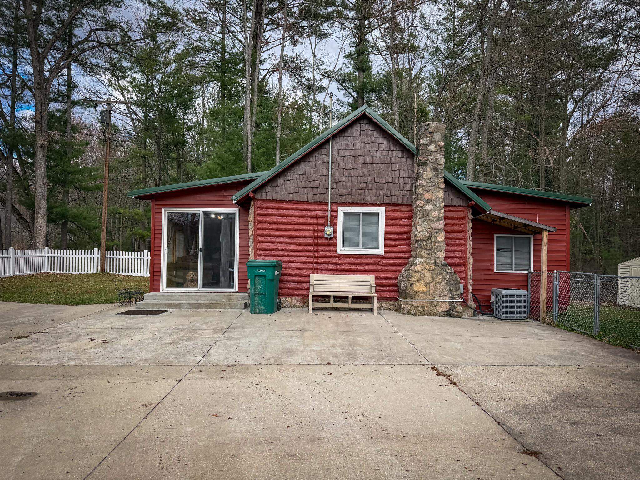 3042 East Stockwell Road Harrison, MI 48625 - Photo 29 of 38