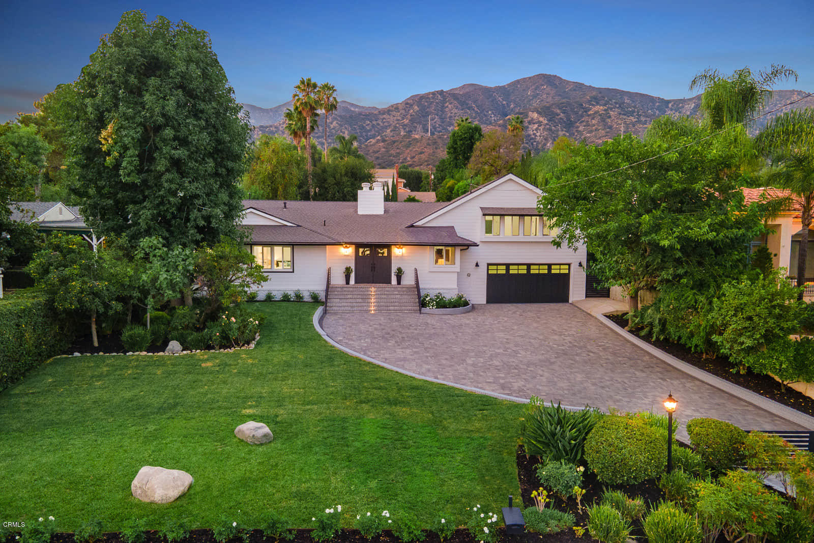 1121 Green Lane La Canada Flintridge, CA 91011 - Photo 2 of 49 2