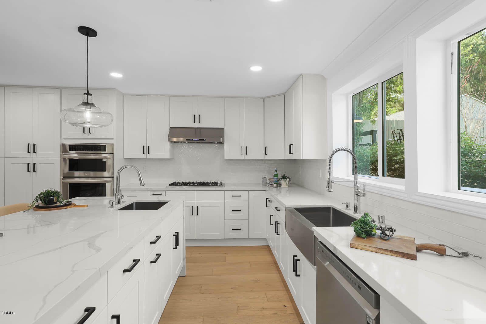 1121 Green Lane La Canada Flintridge, CA 91011 - Photo 17 of 49 17