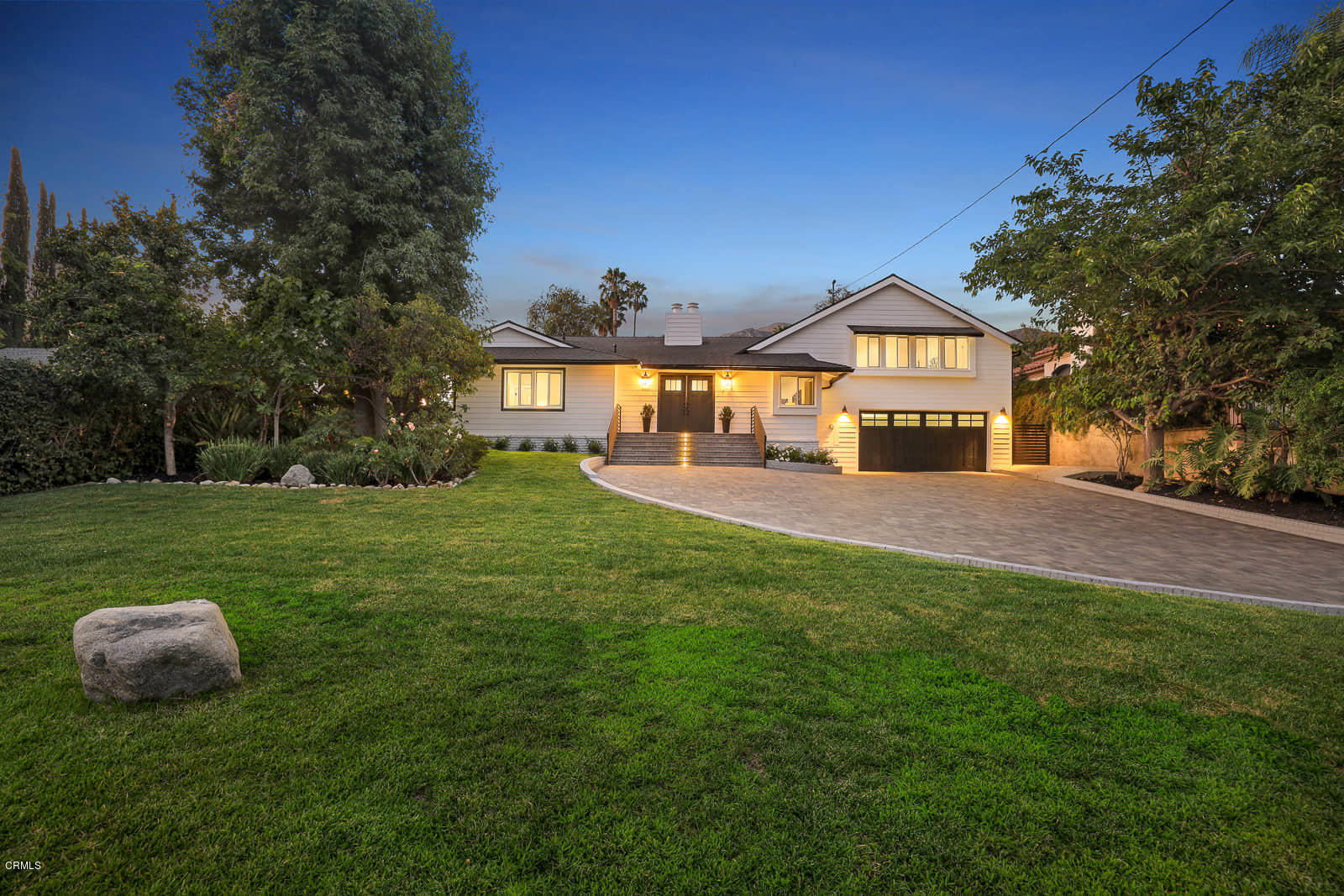 1121 Green Lane La Canada Flintridge, CA 91011 - Photo 3 of 49 3