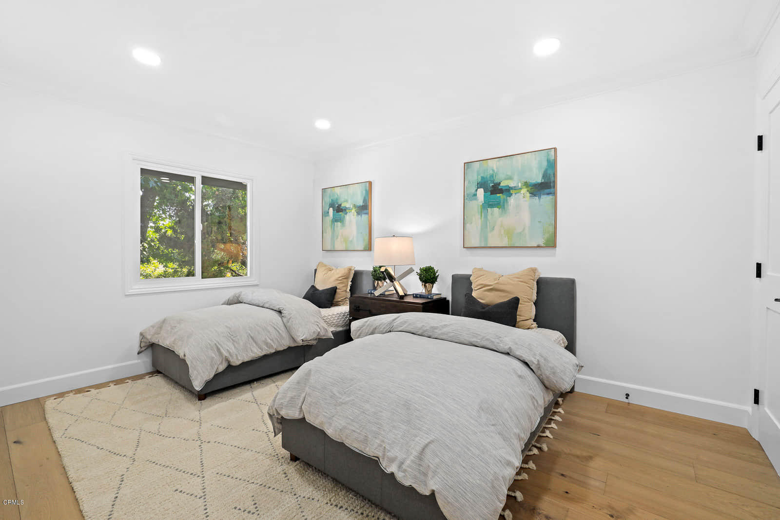 1121 Green Lane La Canada Flintridge, CA 91011 - Photo 25 of 49 25