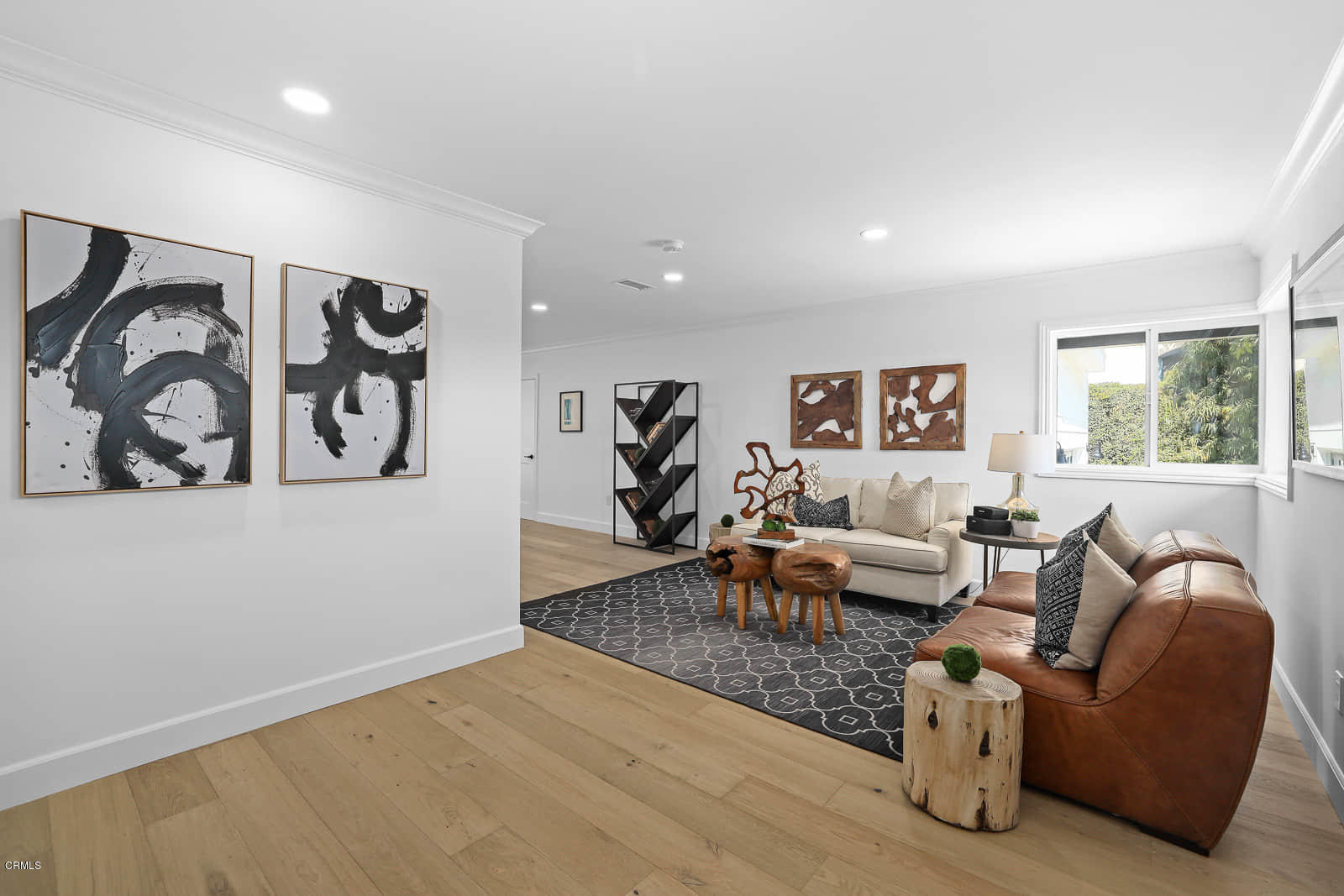 1121 Green Lane La Canada Flintridge, CA 91011 - Photo 5 of 49 5