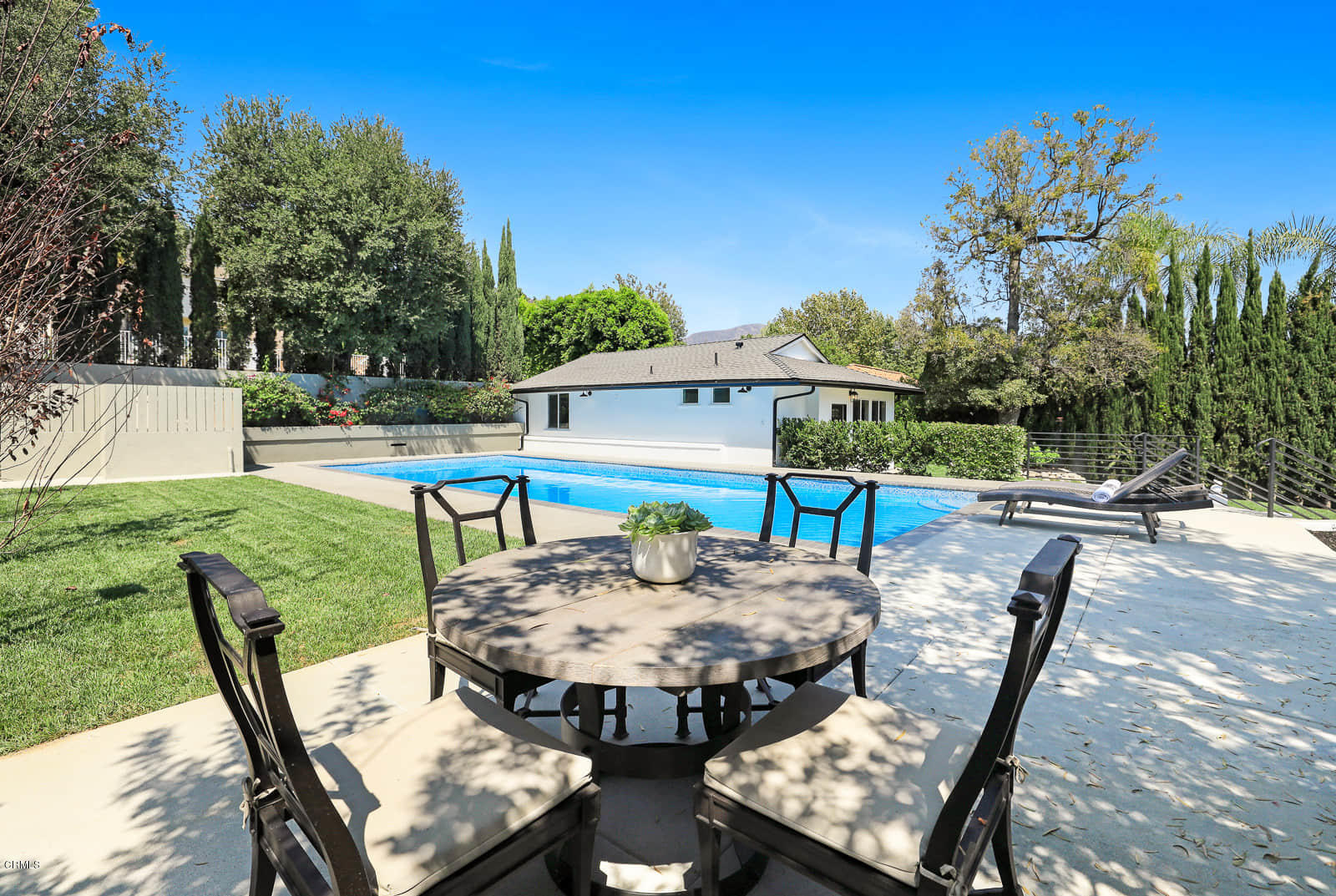 1121 Green Lane La Canada Flintridge, CA 91011 - Photo 44 of 49 44