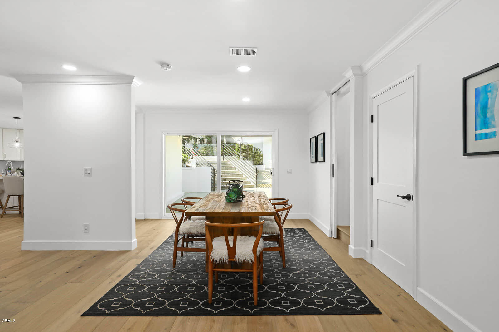 1121 Green Lane La Canada Flintridge, CA 91011 - Photo 8 of 49 8